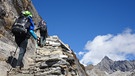 Fünftausender in Nepal mit grandioser Aussicht  | Bild: BR; Manfred Wöll