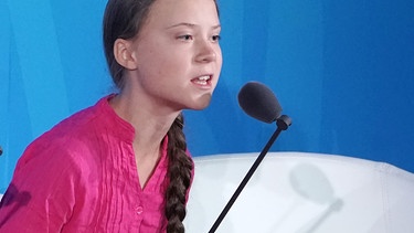 Greta Thunberg beim UN-Klimagipfel | Bild: picture alliance / newscom | JEMAL COUNTESS
